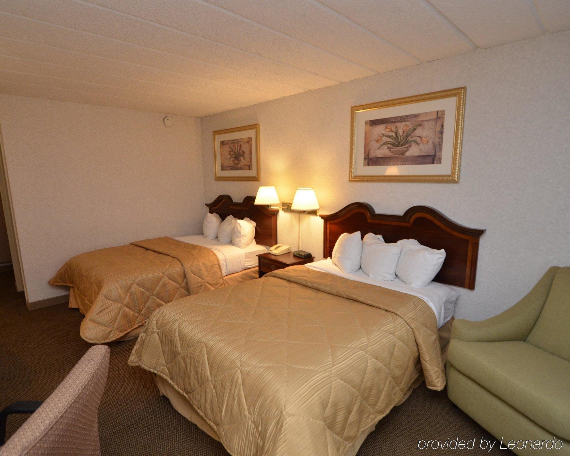 Hotel Baymont By Wyndham Milesburg Esterno foto