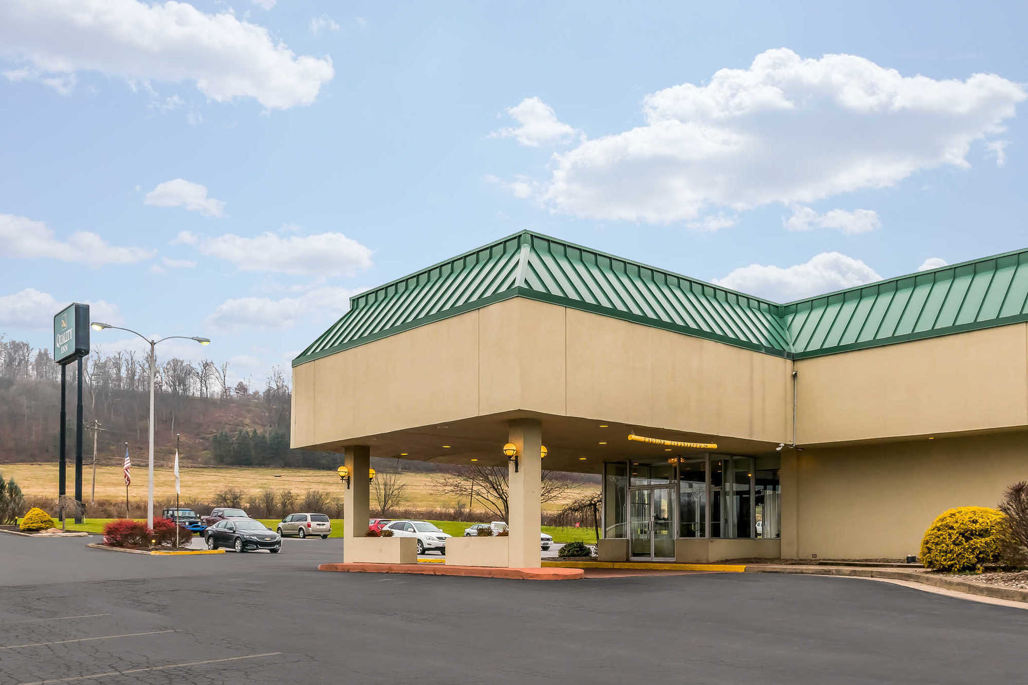 Hotel Baymont By Wyndham Milesburg Esterno foto